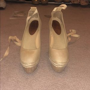 Christian louboutin heals